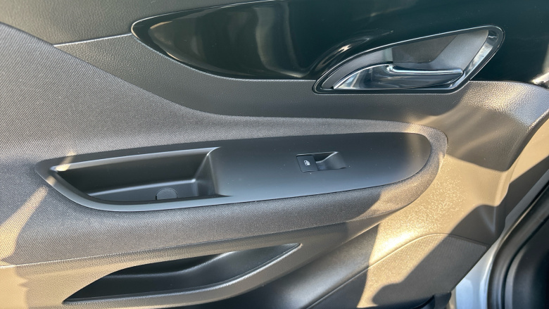 Vauxhall Mokka X 1.4T ecoTEC Design Nav 5dr Petrol Hatchback